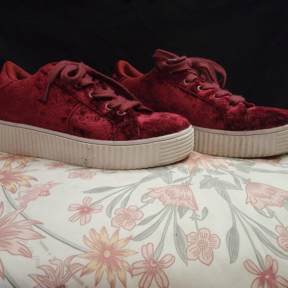Forever Tennis shoes